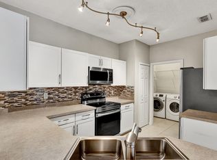 10000 Gate Pkwy N APT 1621, Jacksonville, FL 32246