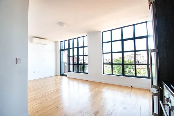 Rented by Premier One Realty LLC | media 23