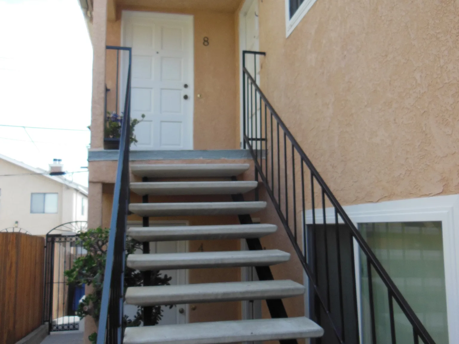 3937 Texas St — Photo 3