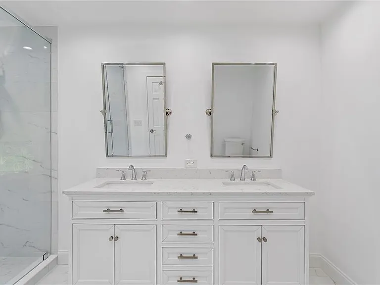 4704 W Brookwood Dr — Photo 32