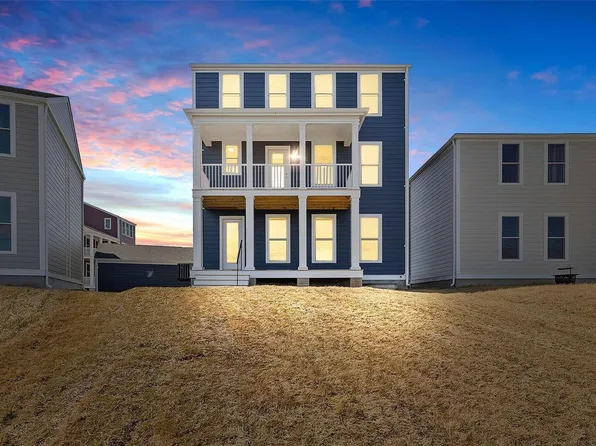 5004 Barter St, Saint Charles, MO 63301