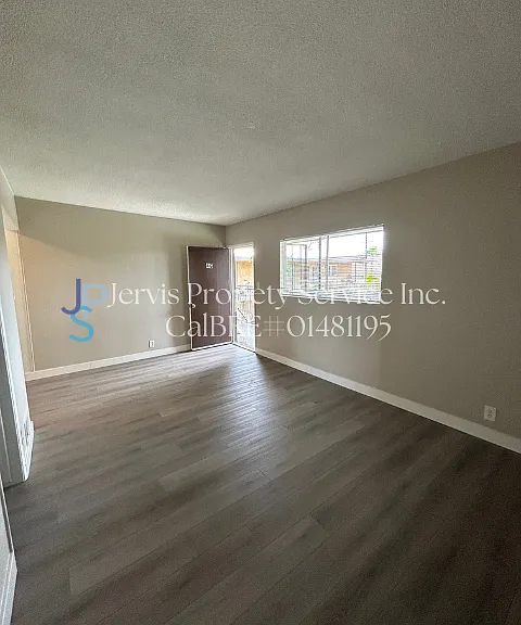 11926 Sproul St #4G — Photo 3