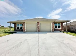 306 Dolphin Dr #B, Temple, TX 76501