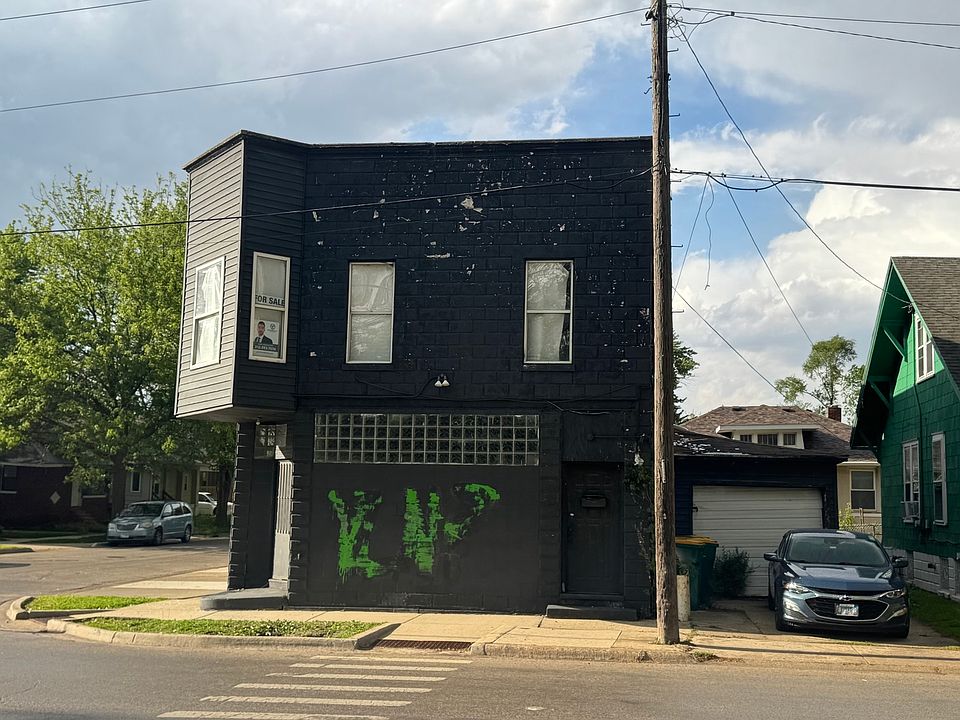 1st image of 501 4th Ave