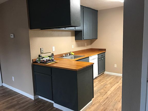 3rd image of 4340 12th Ave