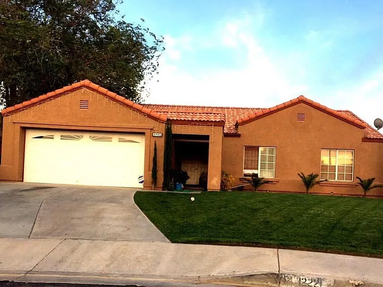 12221 Jason Ln — Photo 1