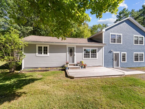 38 Back Street, Monmouth, ME 04265
