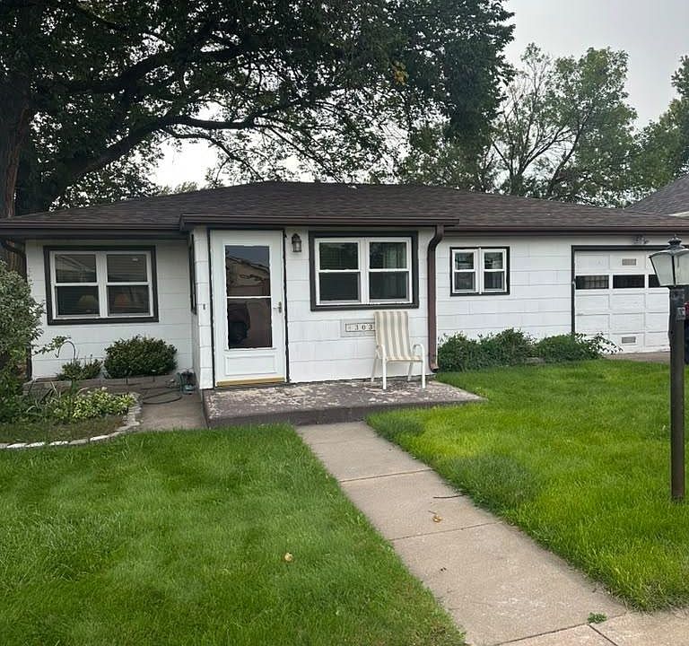 1st image of 303 Perkins Ave