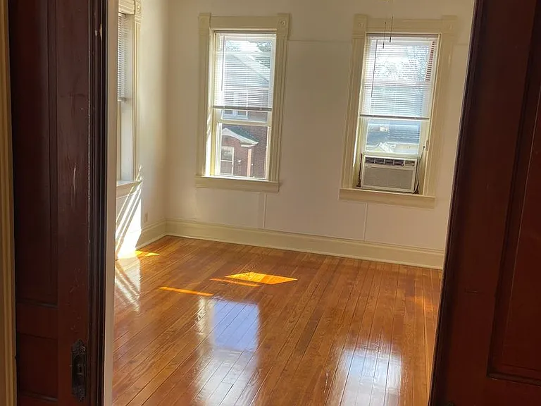47 West Main St — Photo 2