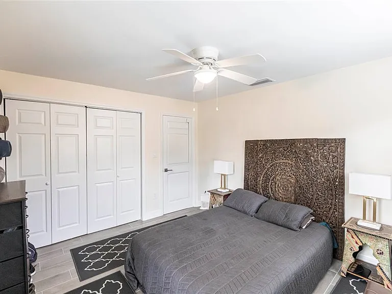 27654 Franklin St — Photo 29