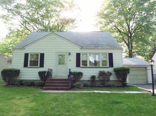 214 Villa Pl, Rahway, NJ 07065