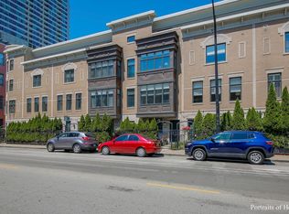 126 E 18th St, Chicago, IL 60616