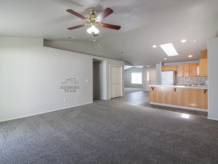 7611 Pender Dr — Photo 8