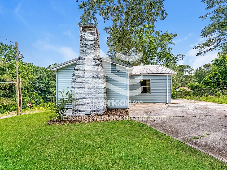 552 Garst Dr