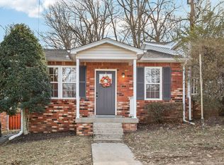 144 Five Oaks Dr, Nashville, TN 37217