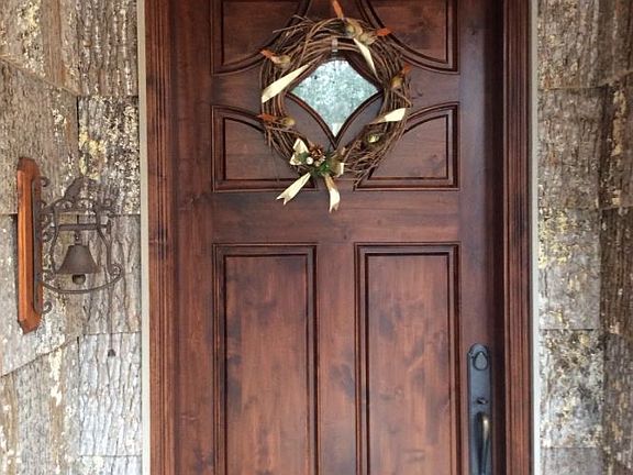 2nd image of 1384 Savage Highland Dr