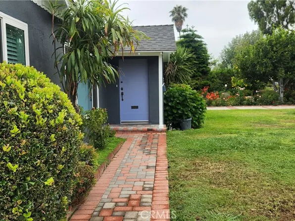 15816 Hart St, Van Nuys, CA 91406