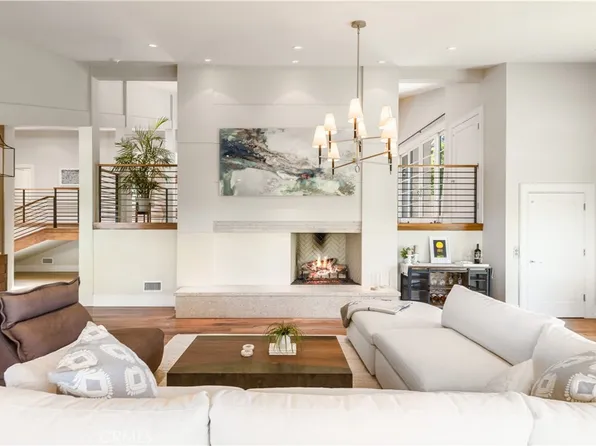 2704 Via Elevado, Palos Verdes Estates, CA 90274