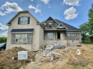 800 Stone Brook Dr, Lebanon, TN 37087
