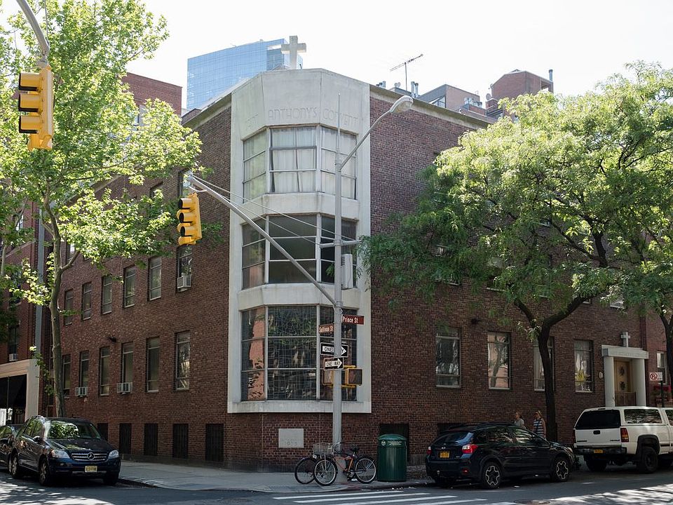 1st image of 190 Prince St