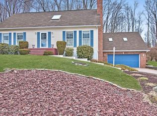 108 Meadow Creek Rd, Clarks Summit, PA 18411