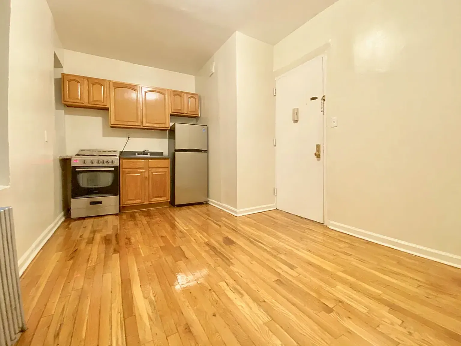 301 Sterling Street — Photo 3