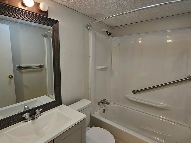 Dogwood MHP — Photo 24