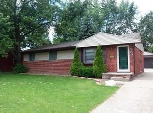 969 Watson Rd, Saline, MI 48176