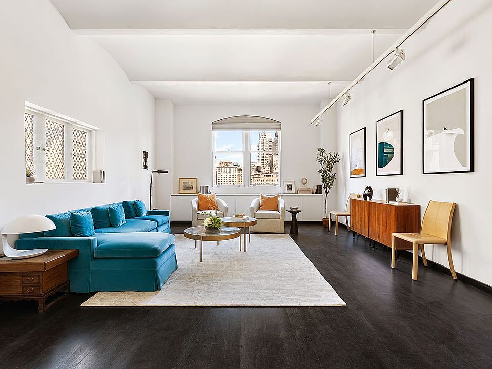 1st image of 27 W 67th St #8REW