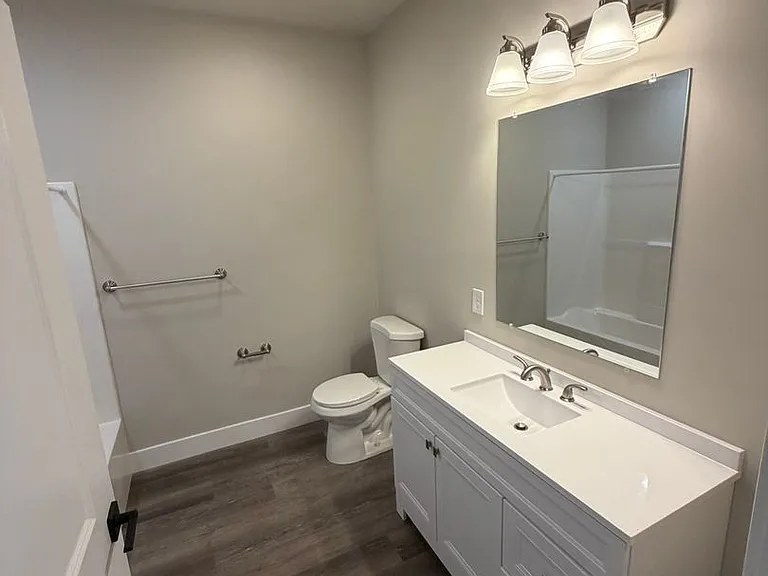Salem Run Apartments Phase 2 — Photo 451