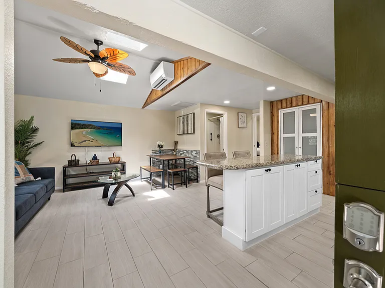 20276 Sycamore Dr — Photo 12