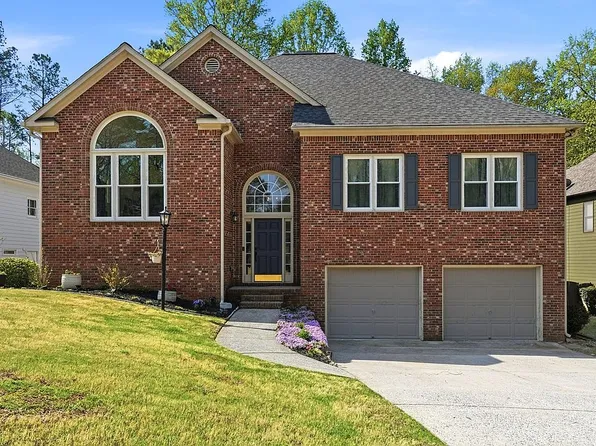 529 Battleview Dr, Smyrna, GA 30082