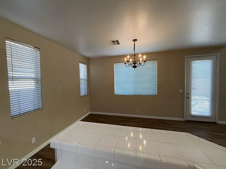 1725 Buttermilk Dr — Photo 11