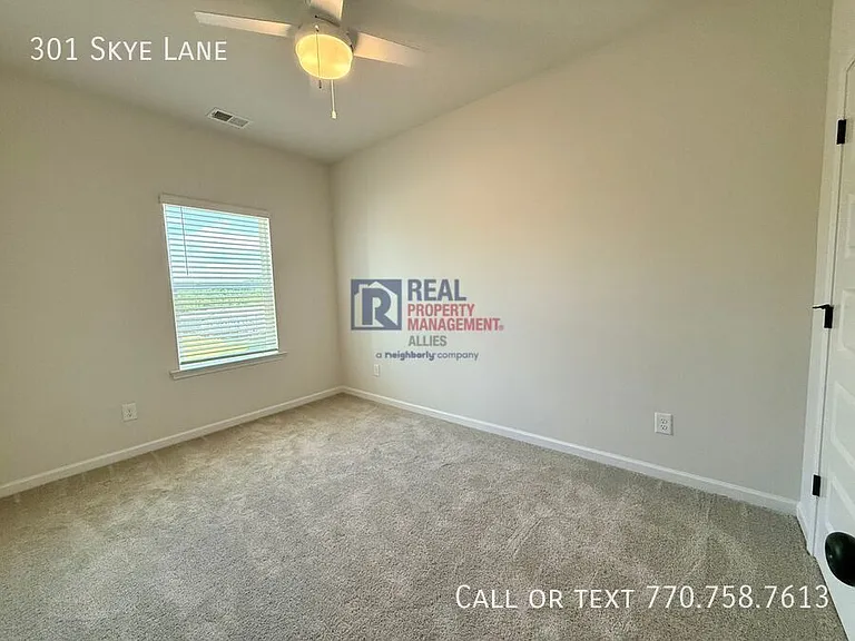 301 Skye Ln — Photo 8