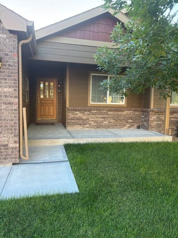 4110 Cotopaxi Dr
