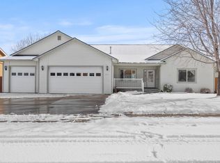 4253 Mels Pl, Klamath Falls, OR 97603