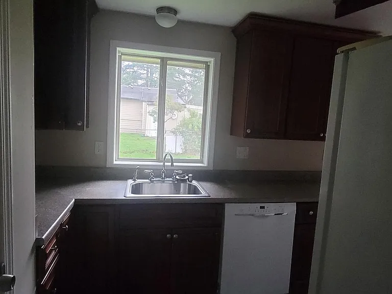 8615 John Dower Rd SW — Photo 15