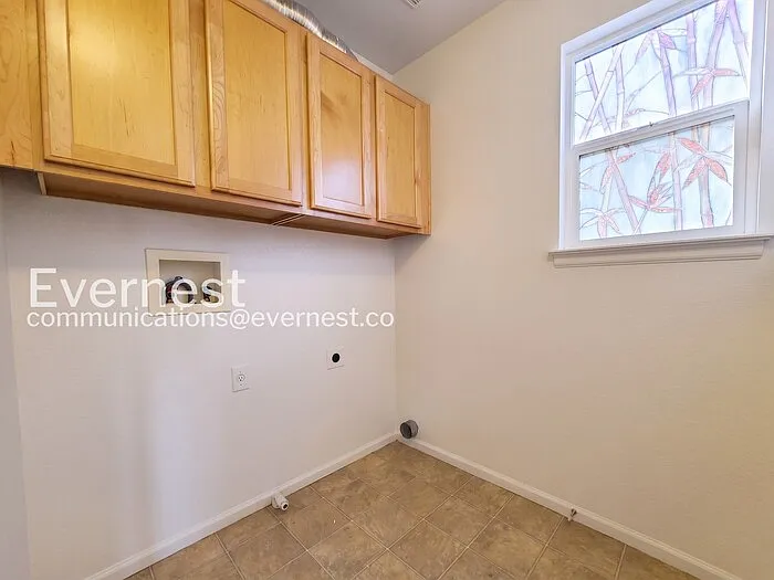 8964 E 29th Pl — Photo 14