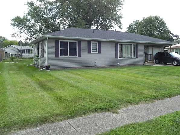 329 N Lakeview Ave, Sturgis, MI 49091