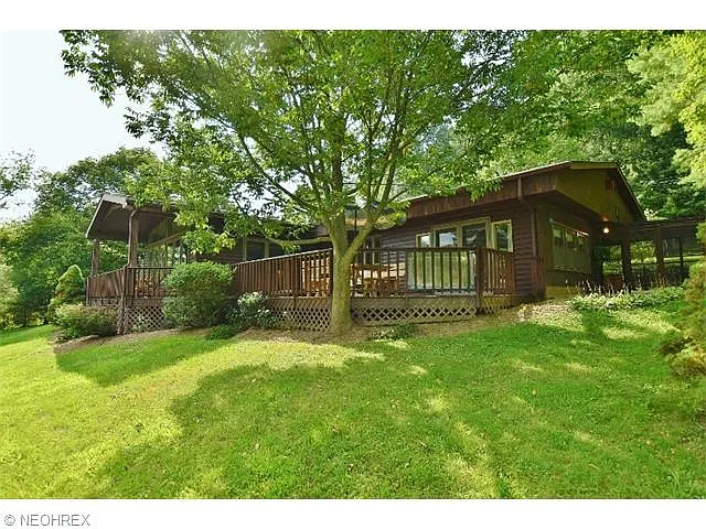 9184 Hillside Dr NE photo 1
