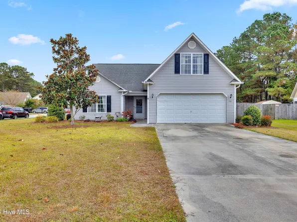 101 Chinkapin Court, Jacksonville, NC 28546