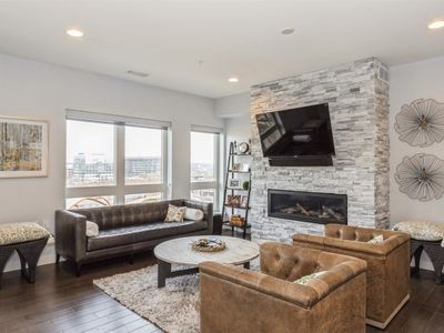 450 1st St SW APT 602, Cedar Rapids, IA, 52404