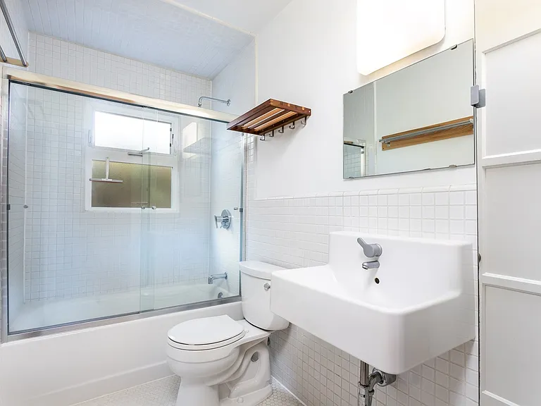 3515 Beethoven St — Photo 10
