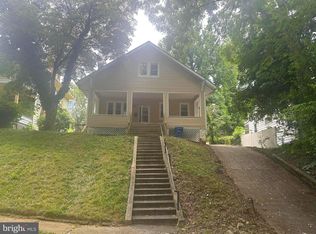 3709 Chesholm Rd, Baltimore, MD 21216