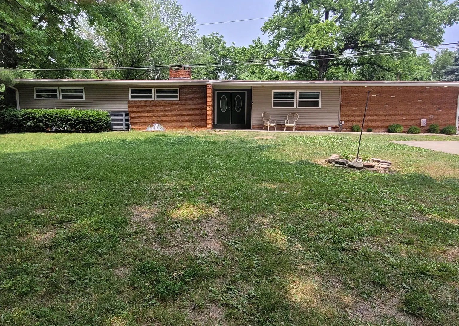 3 Clover Ln photo 1