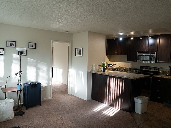 3rd image of 1850 Anderson Rd #86