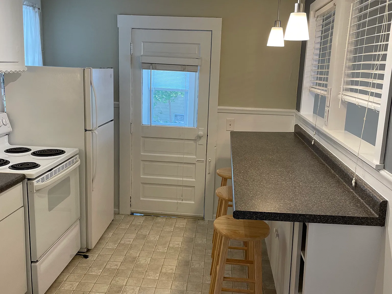 53 Nesmith St — Photo 2