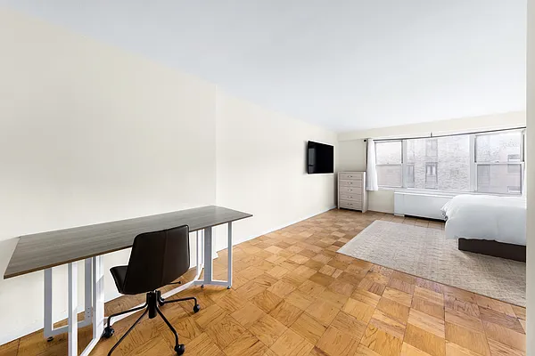 Rented by Compass | media 6