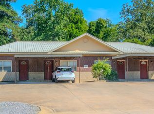 1615 Aldersgate Rd, Little Rock, AR 72205