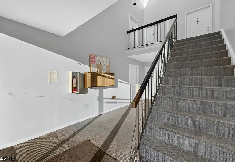 94 Beverly Hill Ter — Photo 16
